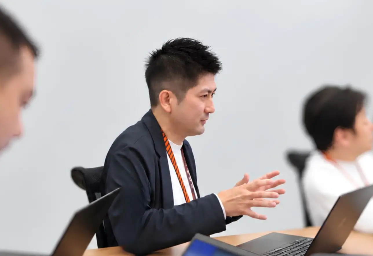 オフィス人材として働く